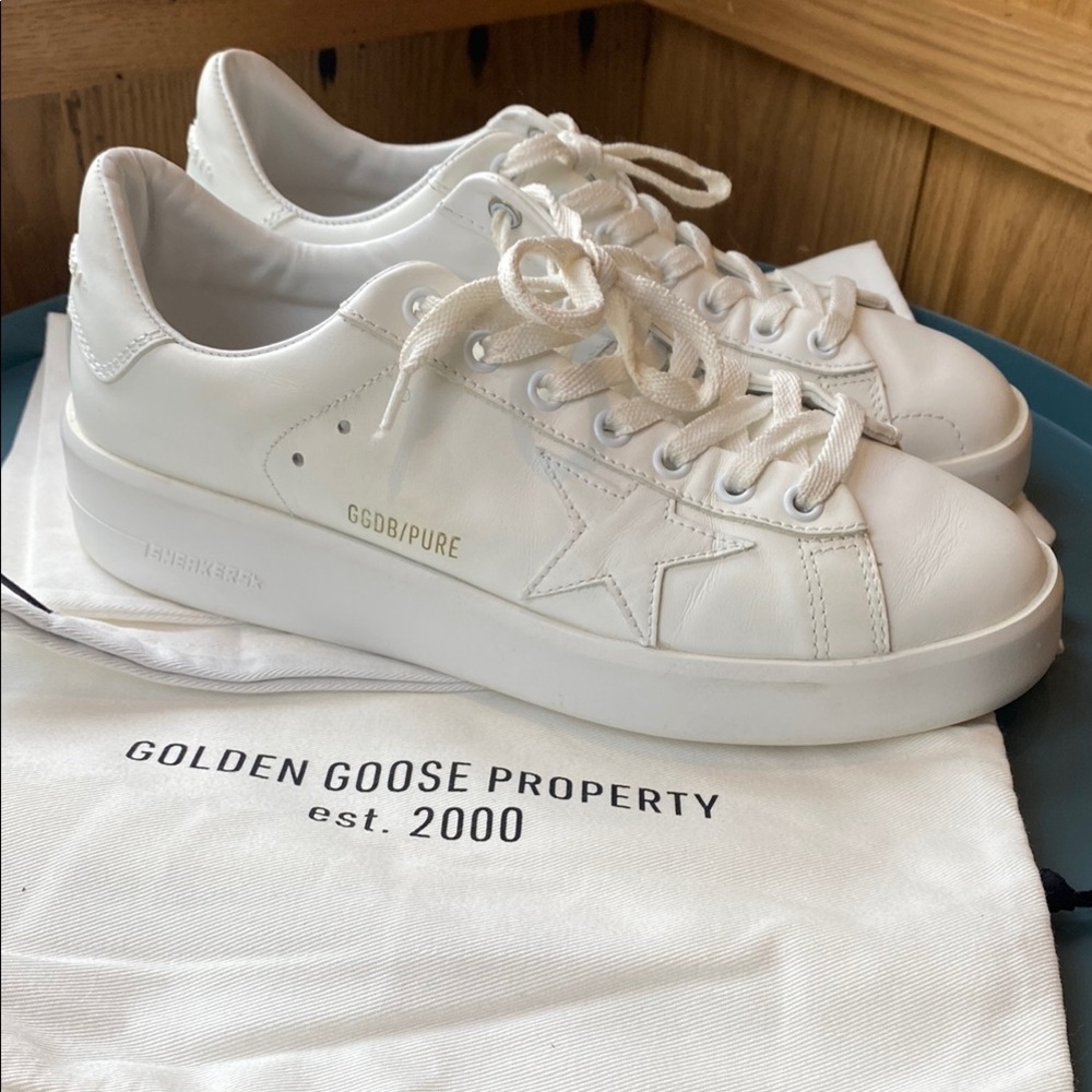 GOLDEN GOOSE (GGDB) White Leather Sneakers